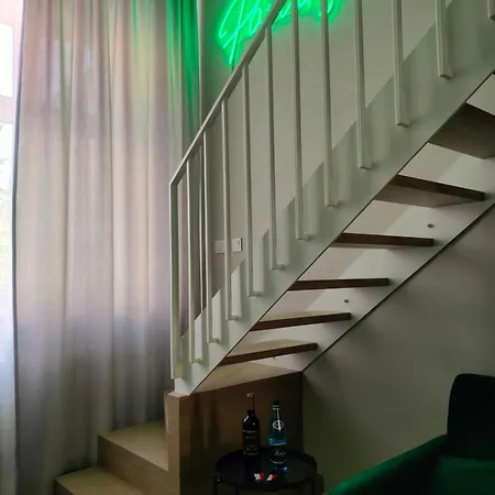 Paradise Zarzadzany Przez Gospodarza Osobe Fizyczna Self Check In * Rzeszów