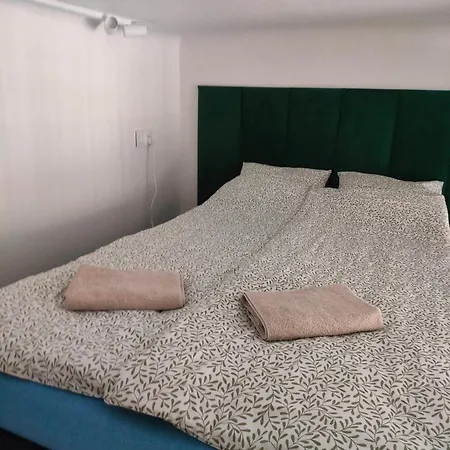 Paradise Zarzadzany Przez Gospodarza Osobe Fizyczna Self Check In * Rzeszów